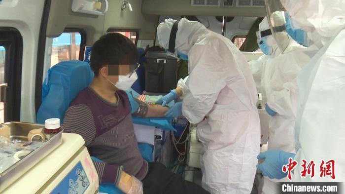 ɽ��90���������߾�I(xi��n)Ѫ�{��סԺ�r(sh��)�Q������(f��)��͸�����