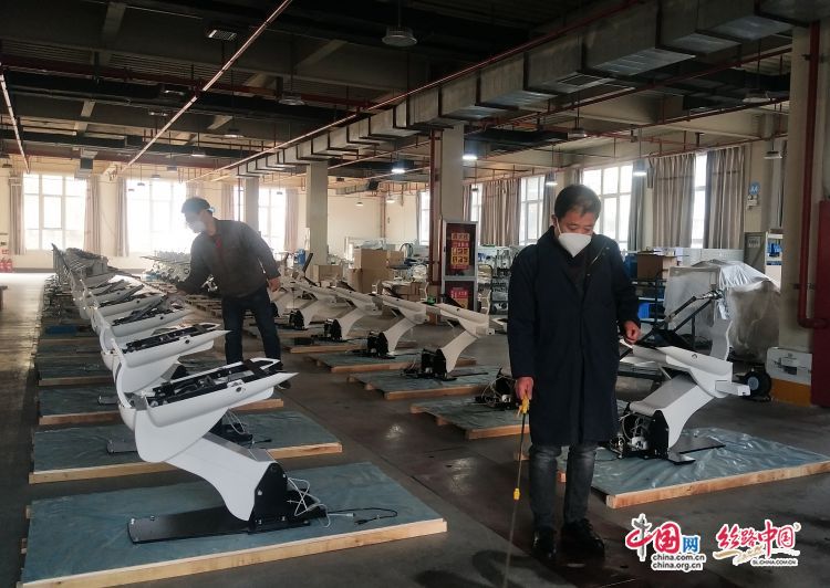 ����(f��)����(f��)�a(ch��n)����M(j��n)�Еr(sh��)�����μ�ǅ^(q��)�������(xi��ng)�C(j��)�ơ�+�����(xi��ng)؟(z��)�Ρ����_����I(y��)�����(f��)��