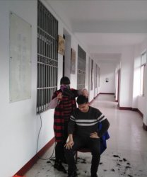 �����ƺ�h�����(zh��n)��Ⱥͬ�đ�(zh��n)����